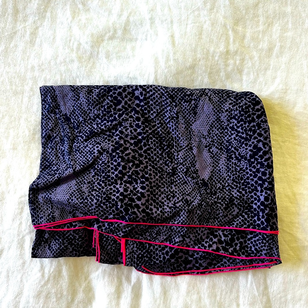 Acacia Kuau Sarong 100% cotton snake print